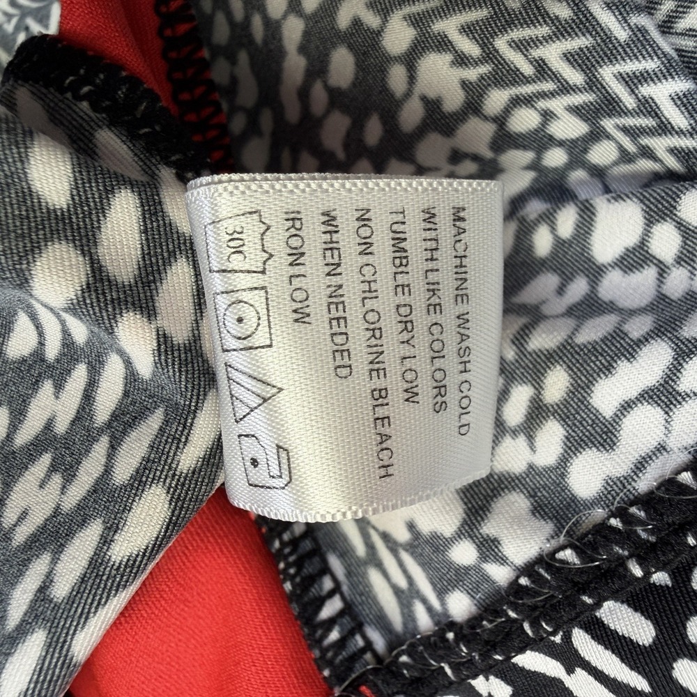 Tail Golf 1/4 Zip Shirt Women's L Black Red Geometric Novelty Print Preppy Top - Picture 11 of 11